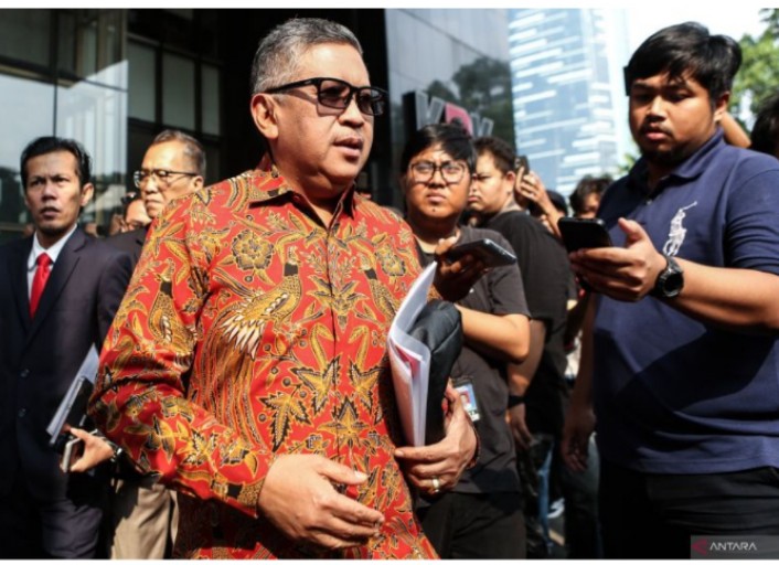 Buku Hasto Disita Penyidik KPK, Tim Hukum PDIP Ajukan Praperadilan