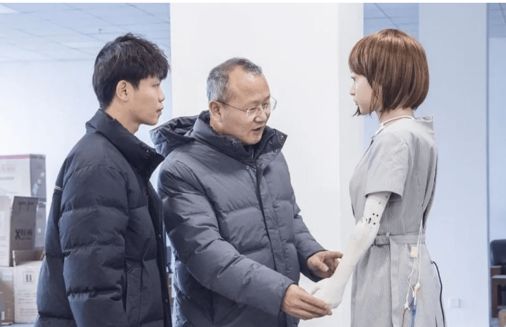 China Kembangkan Robot Humanoid Dengan Ekspresi Wajah&nbsp;Realistis