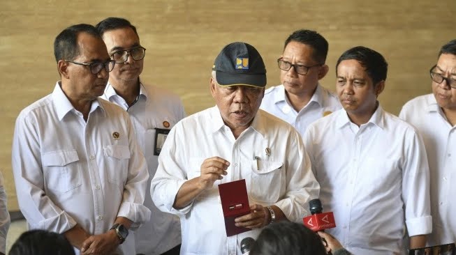 Potong Omongan Menteri, Raja Juli PSI Dihujat Habis-habisan
